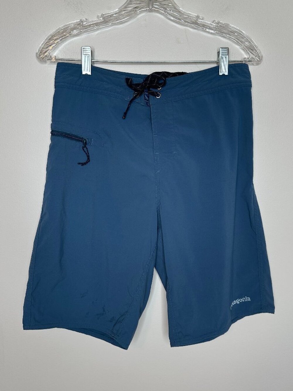 Patagonia Men's Wavefarer 19 inch Outseam Boardshort Tidepool Blue Size 28